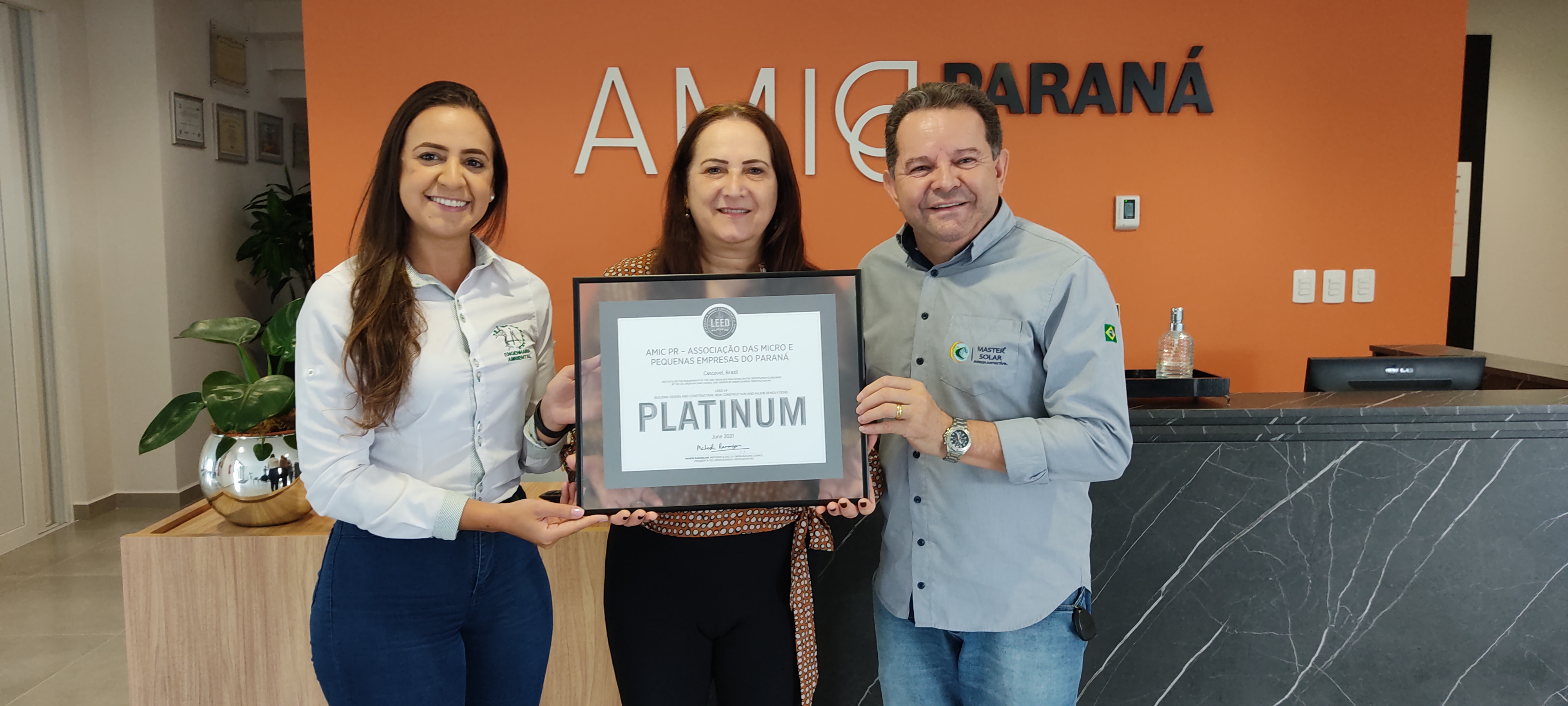 Certificação LEED, nível Platinum: Master Solar participa de projeto da AMIC PR